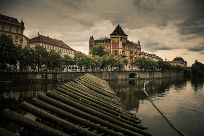 Photo du Palác Bellevue à Prague au bord de la Vltava sur Smetanovo nabrezi