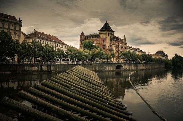 Photo du Palác Bellevue à Prague au bord de la Vltava sur Smetanovo nabrezi