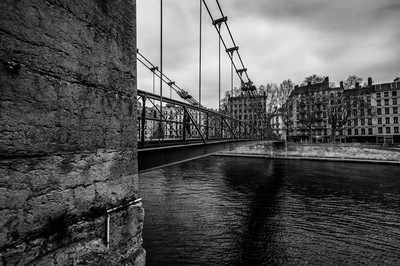 Passerelle Saint-Vincent à Lyon sur la Saône, vue depuis le quai Pierre-Scize vers le quai Saint-Vincent